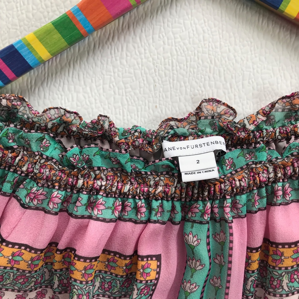 DVF Camila Zen Scarf Off-The-Shoulder Silk Blouse - Picture 5 of 7